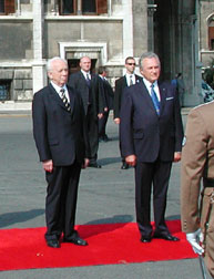 An official welcoming ceremony in the square in front of the Hungarian Parliament