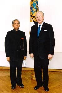 India suursaadik Om Prakash Gupta ja president Arnold Rüütel