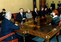 Peaminister Siim Kallas esitles riigipeale kabineti liikmeid