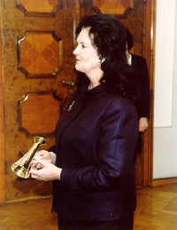 Proua Ingrid Rüütel pälvis 2001. aasta Pressisõbra tiitli.