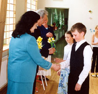 President Rüütel visited the Kindergarten-Primary School of Tahkuranna 