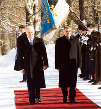 The official welcoming ceremony in front of the Presidential Palace
