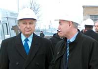 Vasakult: president Arnold Rüütel ja Fjodor Berman, BLRT Grupi juhatuse esimees