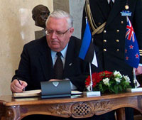 President Rüütel kohtus Kadriorus Uus-Meremaa parlamendi spiikri Jonathan Hunt'iga