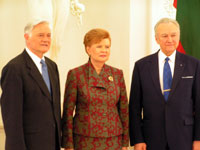 Balti riigipead kohtusid Vilniuses. Vasakult: Valdas Adamkus, Vaira Vike-Freiberga, Arnold Rüütel