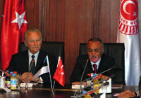 President Arnold Rüütel kohtumas Türgi Rahvusassamblee asespiikri Sadõk Yakut'iga