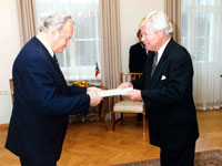 President Arnold Rüütel võttis vastu Norra Kuningriigi suursaadiku Stein Vegard Hagen'i, kes esitas oma volikirja.