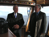 President Arnold Rüütel külastamas Sillamäe sadamat.