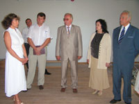 President Rüütel and Mrs. Rüütel visited Viimsi new schoolhouse at Haabneeme.